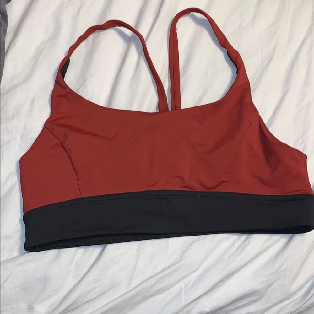 Lulu lemon sports bra